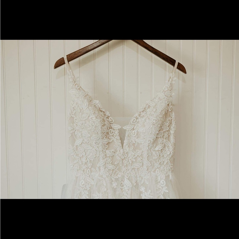 Size 8 wedding dress